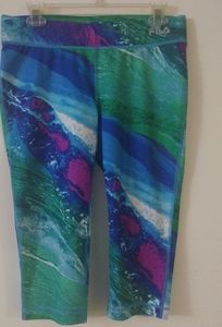 NEW FILA SPORT CROPPED ATHLETIC LEGGINGS